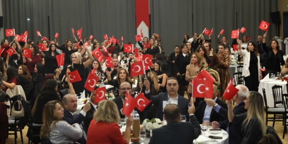 ÇANKAYALI ÖĞRETMENLER 24 KASIM YEMEĞİNDE BULUŞTU