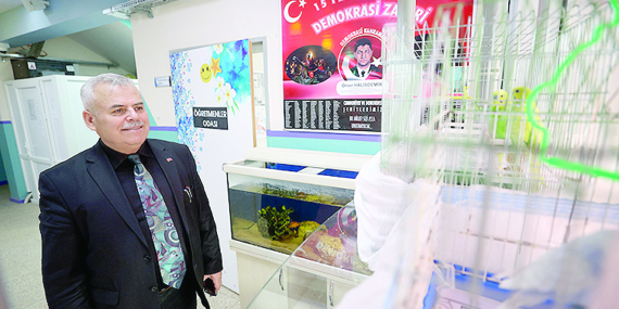 İbrahim öğretmen öğrencilere çevre dostu projelerle ilham veriyor