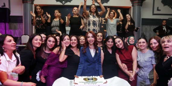 Yenimahalle’den öğretmenlere özel kutlama Yenimahalle’enin öğretmenlerine unutulmaz gece