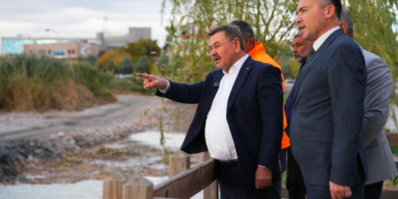 Mogan Gölü’nde 2. Etap temizlik çalışmaları devam ediyor