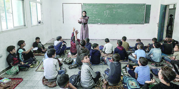 Gazze’de iki yıl aradan sonra ders zili çaldı…