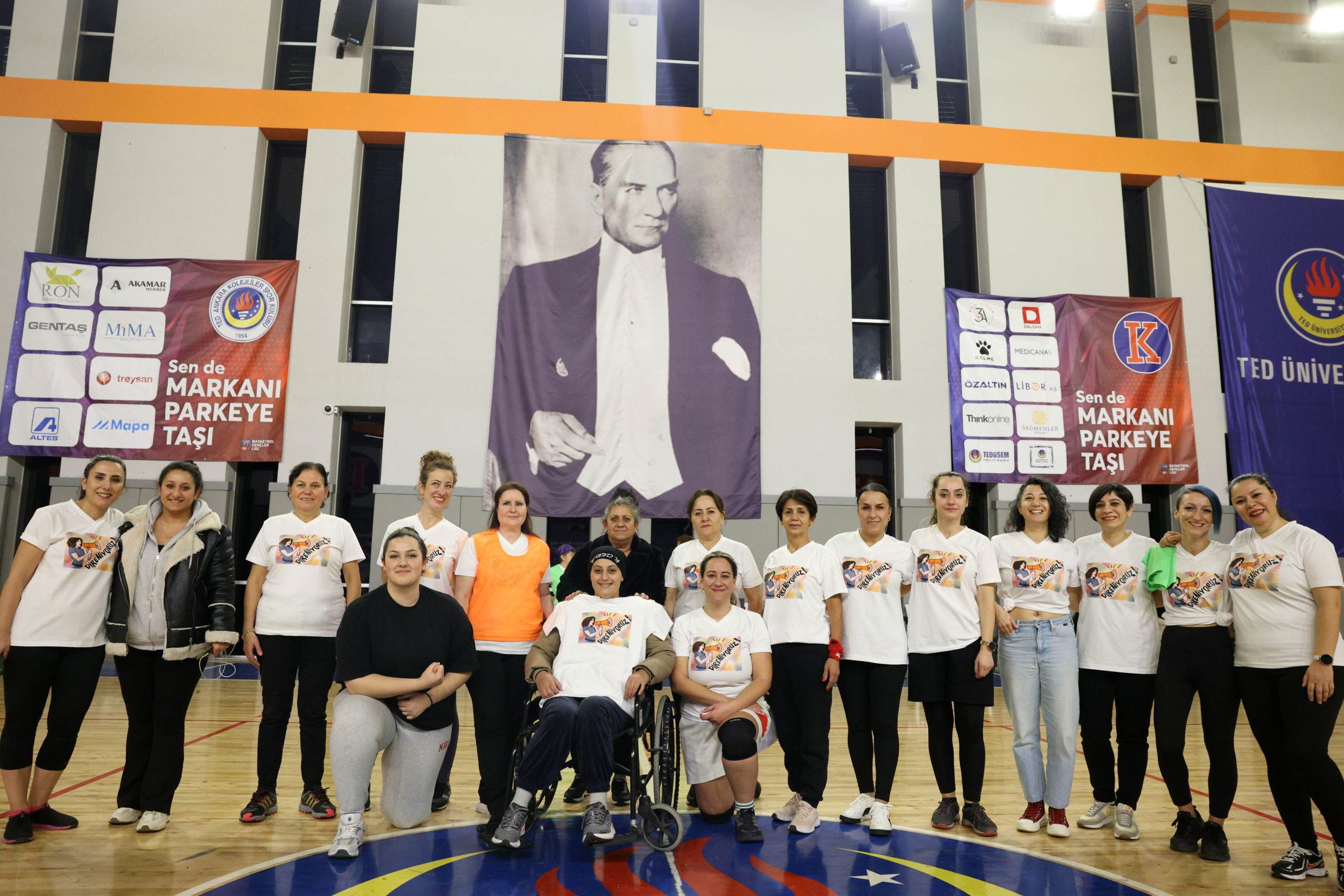 2025_12_12_Kadın ve Aile Hizmetleri_Futsal Dostluk Maçı (7)